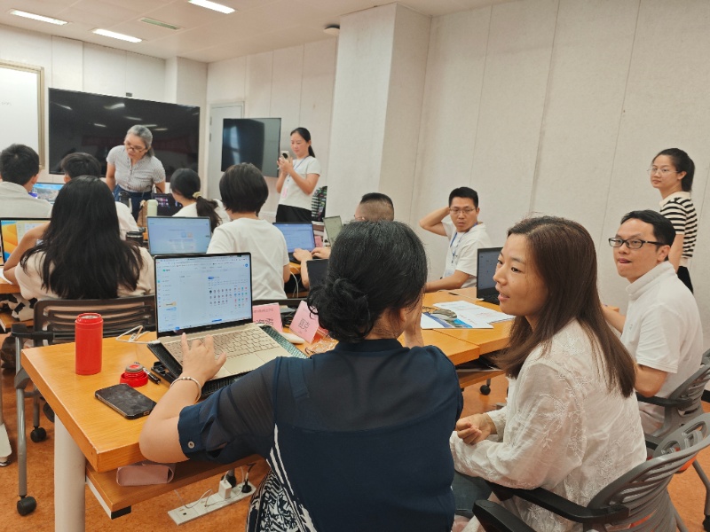 國培-討論_resized.jpg